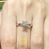 EM193 - Nhẫn cầu hôn, princess cut, 0.8 carat - Lucy Jewelry