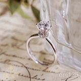 EM125 - Nhẫn cầu hôn, round cut, 6.5mm - Lucy Jewelry