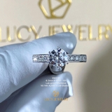 EM228 - Nhẫn cầu hôn, round cut, 6.3mm - Lucy Jewelry