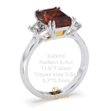 EM248 - Nhẫn cầu hôn, radiant & trapez step cut - Lucy Jewelry