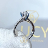 EM095 Nhẫn cầu hôn đính hôn, nhẫn vàng nữ, nhẫn ổ kim cương 6mm - Lucy Jewelry