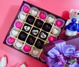 Mẫu socola hình vuông mới 2025