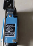 Công tắc hành trình panasonic AZ8107