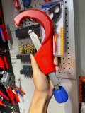 DỤNG CỤ CẮT ỐNG TUBIX® VỚI KHẢ NĂNG ĐIỀU CHỈNH NHANH ĐỘ MỞ 76MM KNIPEX 90 31 03 BK