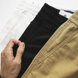 Quần short kaki lưng thun Dusty Tailor màu kem