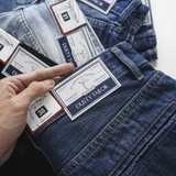 Quần short jean Dusty Tailor xanh bó gãy