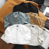 Áo thun Dusty Tailor đen ép bán chìm