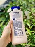 Dưỡng thể Vaseline Healthy Bright Daily Brightening (725ml) - MADE IN UAE.