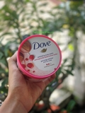 Tẩy tế bào chết Dove Pomegranate Seeds Shea Butter (298gr) - MADE IN SLOVAKIA.