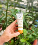 Kem chống nắng Vichy Capital Soleil Anti-Dark Spot 3in1 SPF50 (50ml) - MADE IN FRANCE.