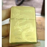 Zippo vàng bóng khắc rồng sâu