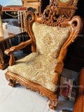 https://quatanggomynghe.com/ghe-giam-doc-lanh-dao-cao-cap