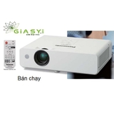 Máy chiếu Panasonic sản phẩm mới PT-LB382EA