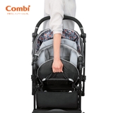 Xe đẩy Combi Sugocal Compact 4 bánh quay tự động màu xanh navy