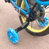 Bộ 02 bánh phụ xe đạp trẻ em có đèn led
