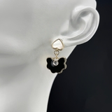 bong-tai-trai-tim-hoa-den-hang-kate-spade-xuat-cho-nu