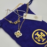 bong-tai-vong-co-hang-tory-burch-xuat-cho-nu