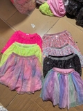 chan-vay-voan-sequin-voan-mau-ombre-hang-next-john-lewis-xuat-cho-be