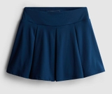chan-vay-tennis-the-thao-xep-ly-lien-quan-hang-primark-xuat-cho-be