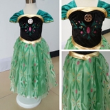 dam-cosplay-halloween-cong-chua-anna-cho-be