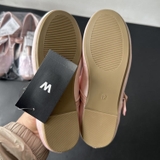 giay-bup-be-hong-buom-hang-xuat-cho-be