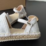 giay-sandals-quai-dan-de-coi-hoa-nhi-hang-mayoral-xuat-cho-be