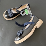 giay-xanh-den-no-anh-nhu-da-bong-quai-dan-hang-futurino-xuat-cho-be