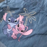 quan-short-jean-gia-vay-phoi-no-hinh-stitch-hang-disney-xuat-xin-cho-be
