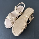 sandals-dan-day-quai-dan-hang-hush-puppies-xuat-cho-be