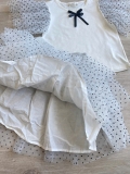 set-ao-thun-kem-chan-vay-voan-cham-bi-hang-junior-xuat