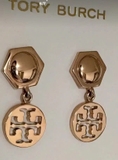 bong-tai-tory-burch-xuat-xin-cho-nu