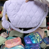 tui-tim-deo-cheo-chan-bong-starbucks-xuat