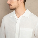 ÁO SƠ MI NAM LINEN TAY NGẮN PHỐI TÚI NGỰC MÀU TRẮNG SM4509H-T