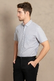 ÁO SƠ MI NAM LINEN TAY NGẮN XUẤT HÀN HỌA TIẾT HÌNH HỌC MÀU XÁM SM4611T