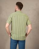 ÁO SƠ MI NAM LINEN TAY NGẮN XUẤT MỸ KẺ SỌC MÀU XANH BƠ SM4725U2