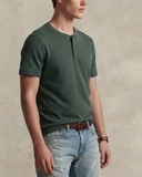 ÁO THUN NAM TAY NGẮN CỔ HENLEY MÀU XANH LÁ TRẦM AT60711N1