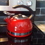 ẤM ĐUN BẾP TỪ THỔI SÁO KITCHENAID 1,9 Lít