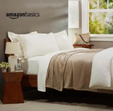 Chiếc chăn mềm mại và thanh lịch Amazon Basics 152x127cm