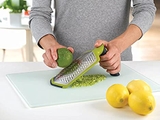 Dụng cụ bào sợi Joseph Joseph 20017 Twist Grater