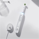 Bàn Chải Đánh Răng ORAL-B GENIUS X White + Hộp đựng du lịch