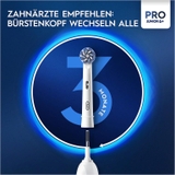 Bàn chải đánh răng trẻ em Oral-B Pro Junior Frozen 6y+ kèm 2 đầu