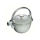 Ấm đun trà gang STAUB KETTLE 16,5CM, dung tích 1,2 Lít - dùng được cho bếp từ