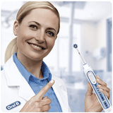 Bàn chải đánh răng Oral-B Pro 6000 chính hãng