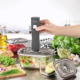Bộ hộp đựng và máy hút chân không Caso 1169