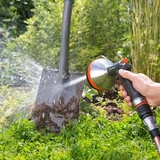 Bộ vòi tưới cây treo tường dây cuốn tự động 15m Gardena 08022-20