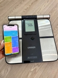 Cân phân tích cơ thể Omron HBF-702T