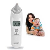 Nhiệt kế đo ở tai Omron TH839S