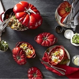 Nồi gang STAUB TOMATO COCOTTE CHE cà chua màu đỏ 25cm