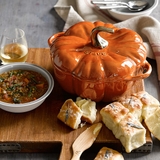 Nồi STAUB PUMPKIN COCOTTE CIN bí ngô 24cm màu cam quế