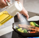 Bình đựng dầu 2 in 1 - MUST HAVE ITEM
